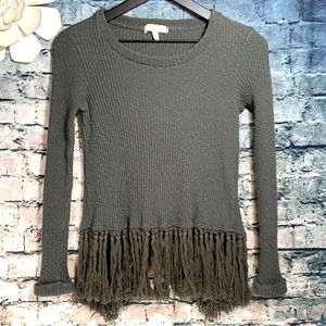 Eri + Ali | Flirty Open Back Fringe Trimmed Top